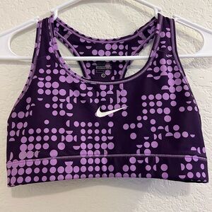 *** PRICE DROPPED $5 *** Pre-Loved Nike Pro Sports Bra